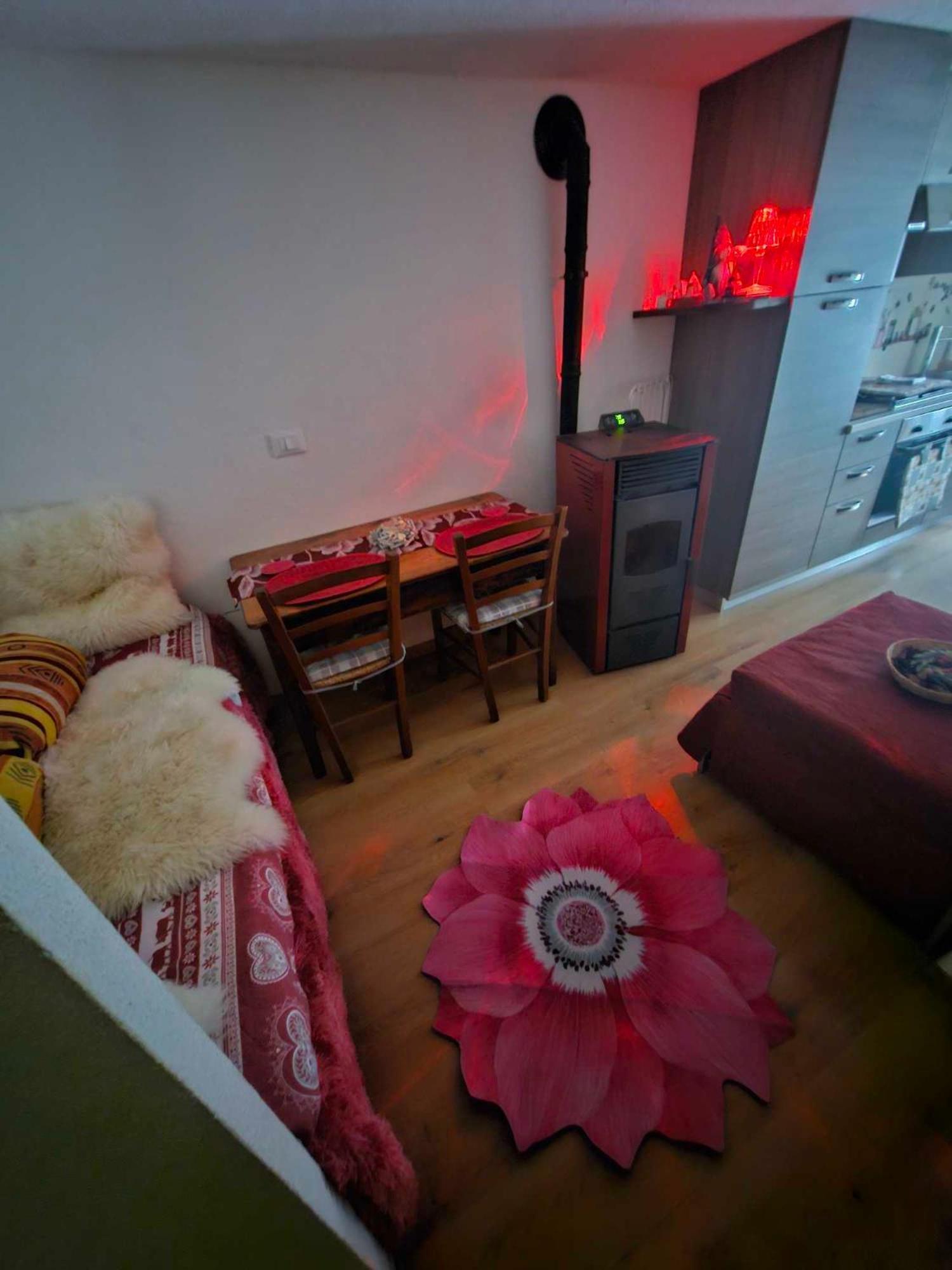 Apartament L' Archetto La Salle Zewnętrze zdjęcie